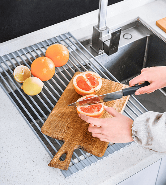 ななさん専用マニーローズキッチンセンターラック、ほうき、タイルのプレート3点 Homely® 魔法のキッチンラック